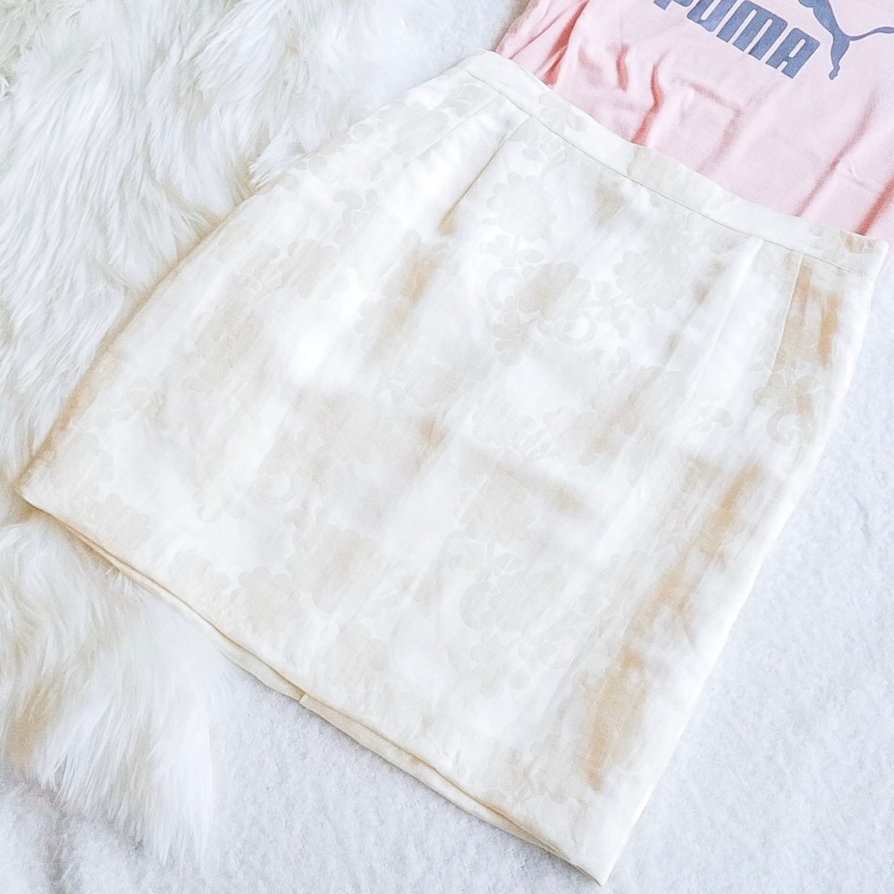 RARE Vintage Giorgio Armani Floral Skirt - Picture 2 of 4